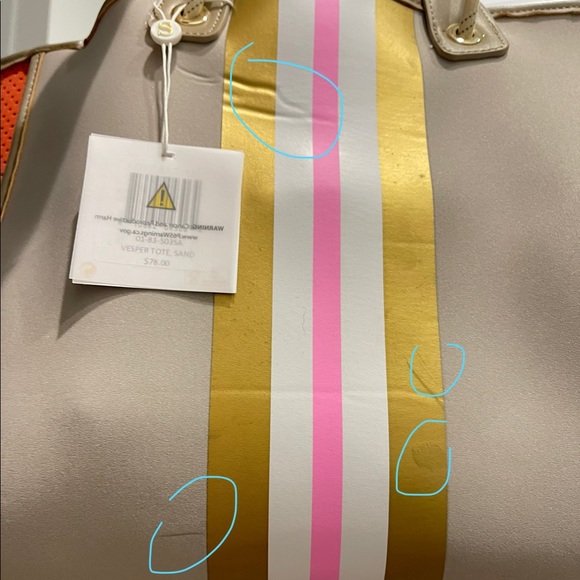 Shiraleah Neoprene Beach Tote - Picture 8 of 10